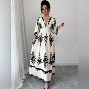 Elegant Black and White Maxi Dress